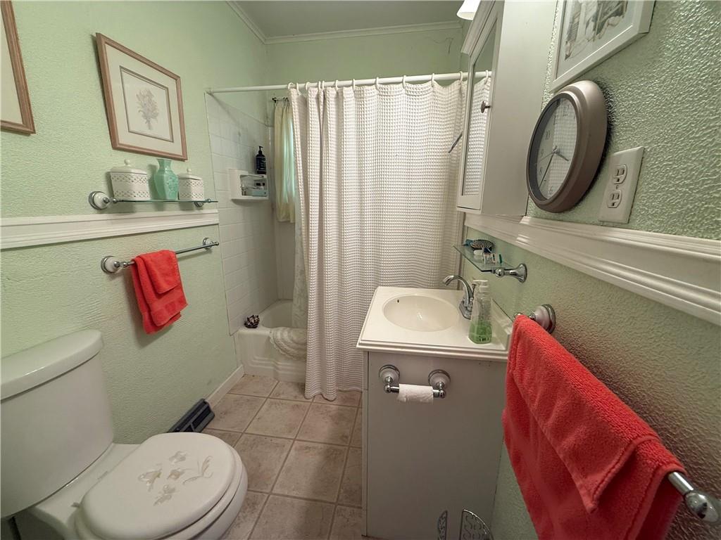 210 West Perry Street Arma, KS 66712 - Photo 6 of 19