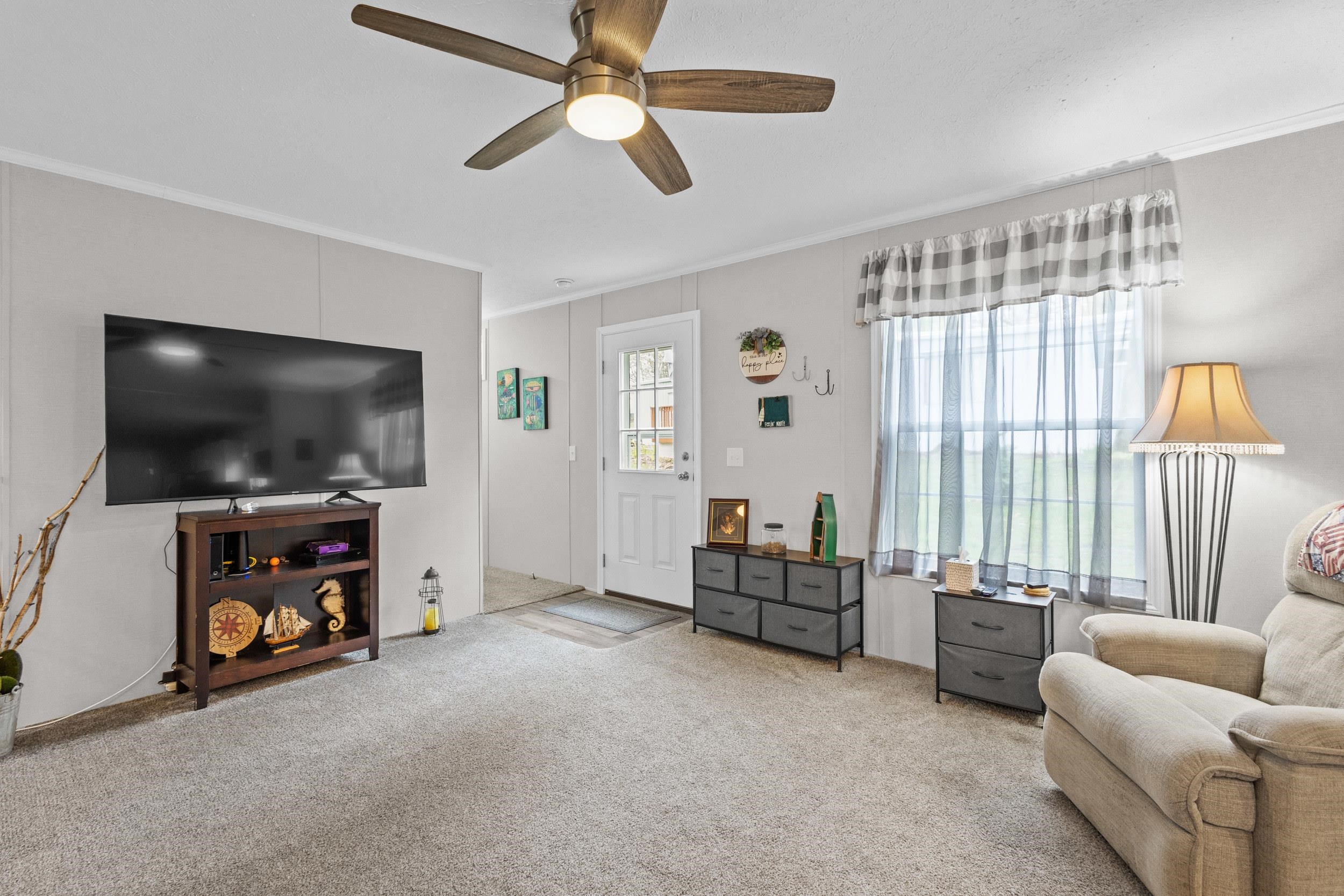 W1325 Spring Grove Road Ripon, WI 54971 - Photo 12 of 68