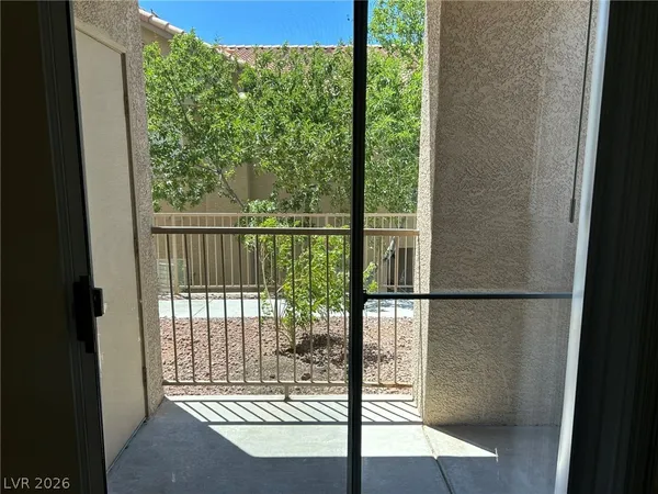 $177,900 | 2110 Los Feliz Street, Unit 1089, Las Vegas, NV 89156