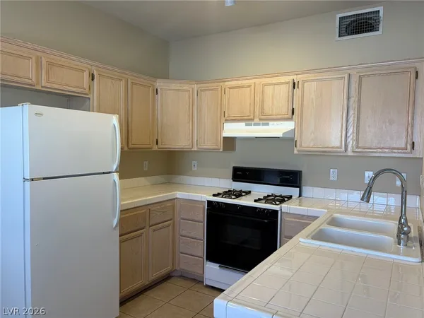 $177,900 | 2110 Los Feliz Street, Unit 1089, Las Vegas, NV 89156