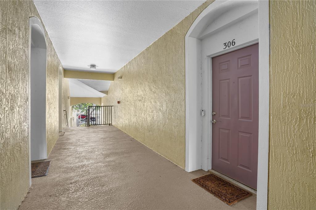 586 Brantley Terrace Way, Unit 306 Altamonte Springs, FL 32714 - Photo 4 of 36