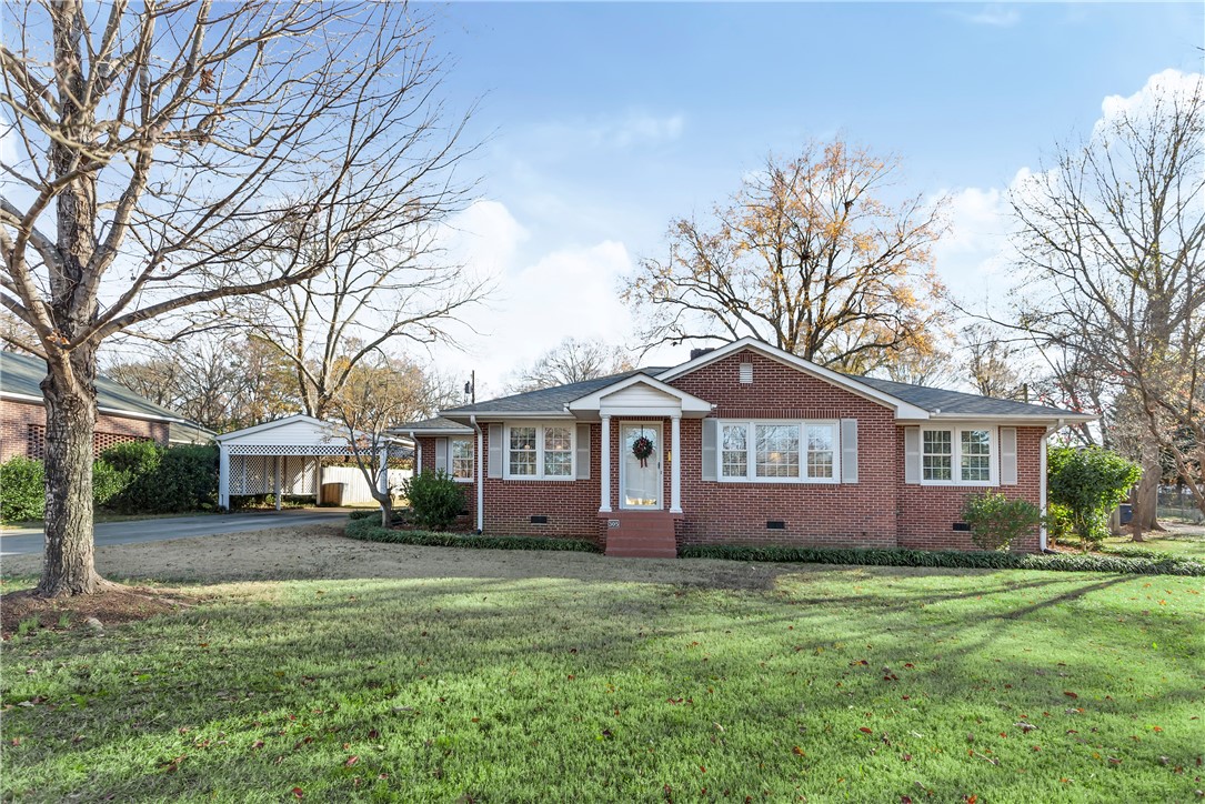 305 Jeb Stuart Avenue Anderson, SC 29625 - Photo 1 of 36 Gallery Image 1