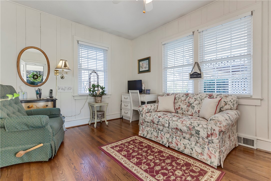 305 Jeb Stuart Avenue Anderson, SC 29625 - Photo 14 of 36 Gallery Image 14