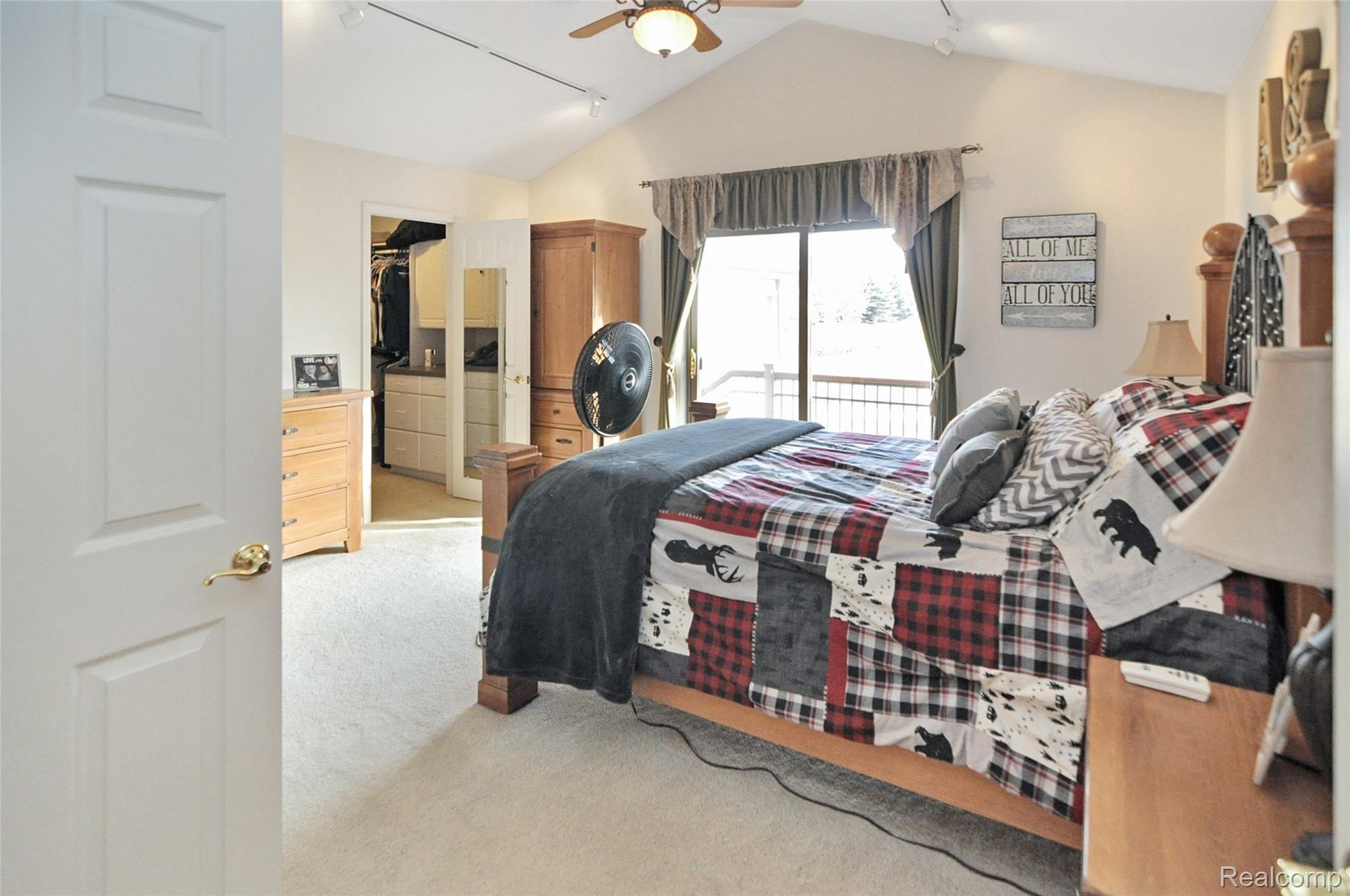 48720 Romeo Plank Road Macomb, MI 48044 - Photo 17 of 67 DSC_0743.jpg
