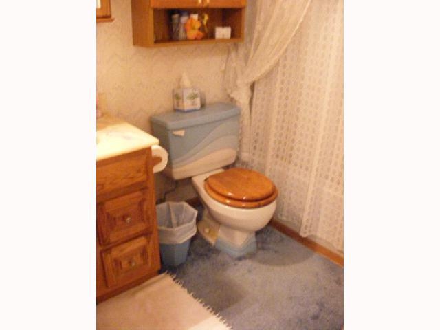 2379 Cramer Road Marion, OH 43302 - Photo 12 of 18 Gallery Image 12