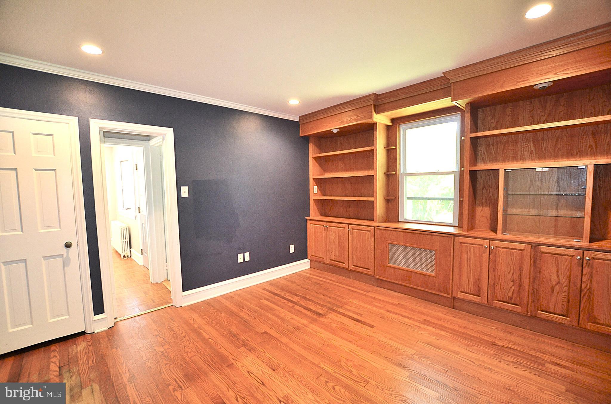 14 Hillside Road Claymont, DE 19703 - Photo 29 of 55 1st floor office could be used as a 5th bedroom
