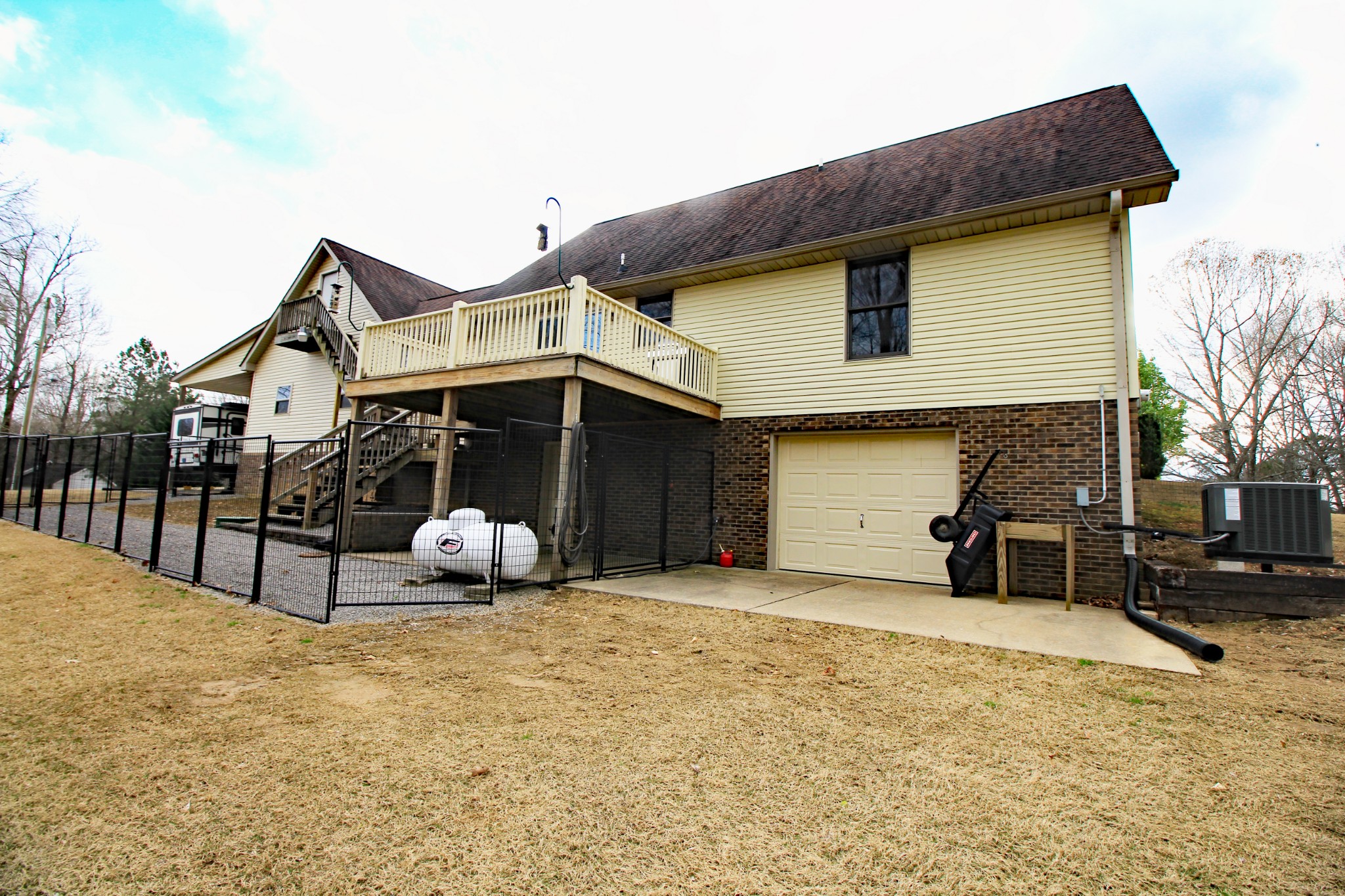 205 Crow Road Dover, TN 37058 - Photo 11 of 44 Gallery Image 11