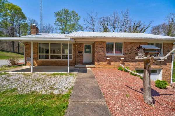 $550,000 | 10227 Lorainne Road, Leopold, IN 47551