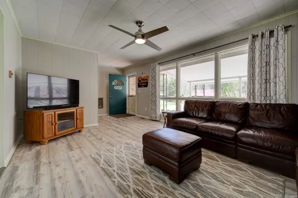 $550,000 | 10227 Lorainne Road, Leopold, IN 47551