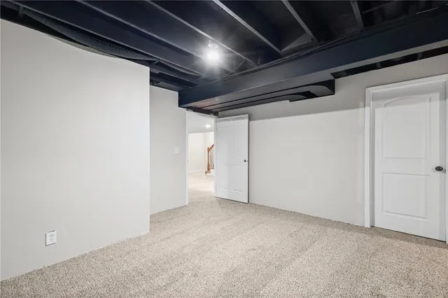 $345,000 | 1402 Southwest 8th Terrace, Oak Grove, MO 64075