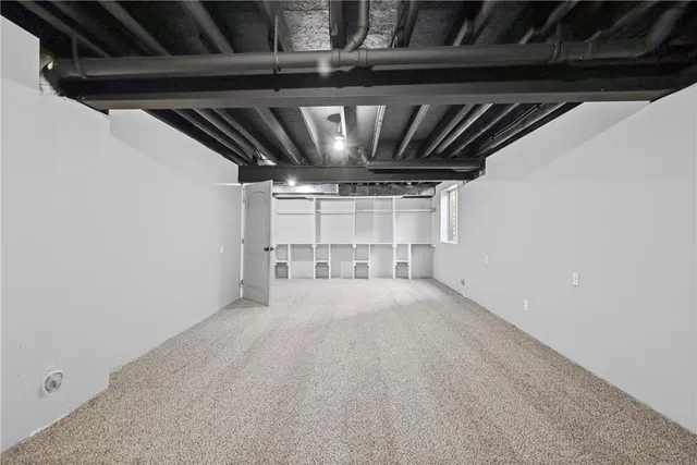 $345,000 | 1402 Southwest 8th Terrace, Oak Grove, MO 64075