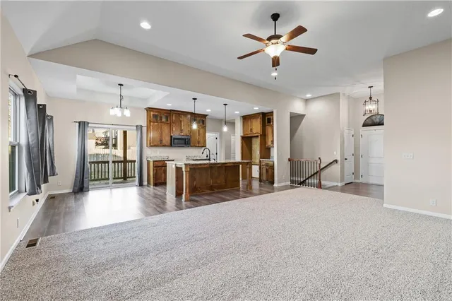 $345,000 | 1402 Southwest 8th Terrace, Oak Grove, MO 64075