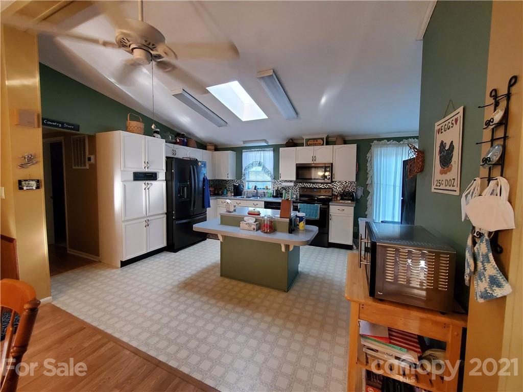 9701 Troutman Road Midland, NC 28107 - Photo 10 of 25 Gallery Image 10