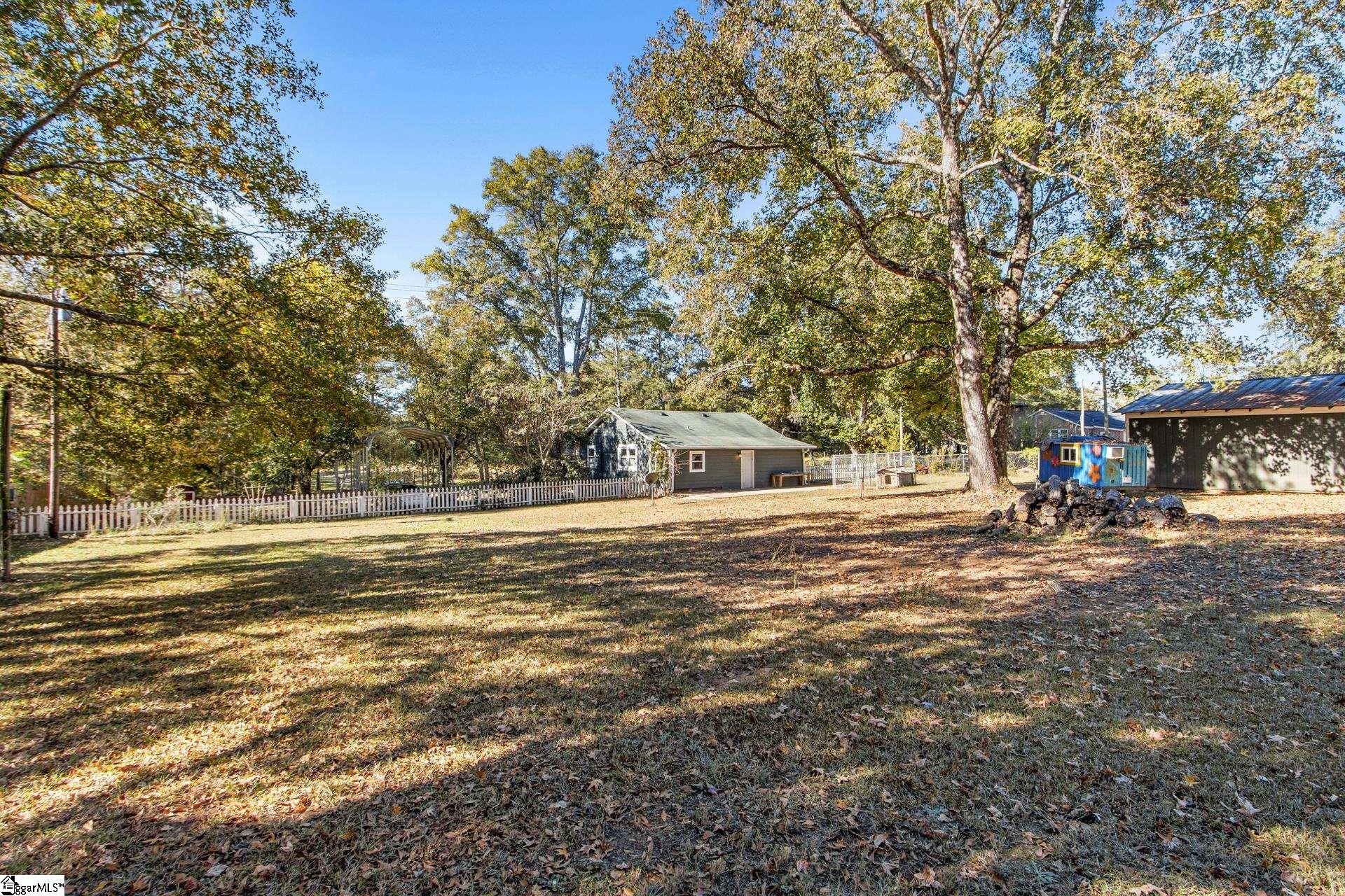 335 Fairview Church Road Kinards, SC 29355 - Photo 27 of 32