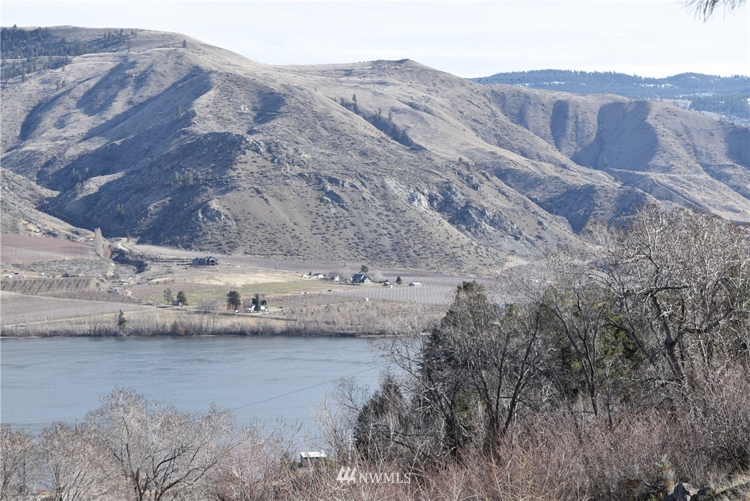 1001 Two Rivers Road Entiat, WA 98822 - Photo 3 of 11 Gallery Image 3