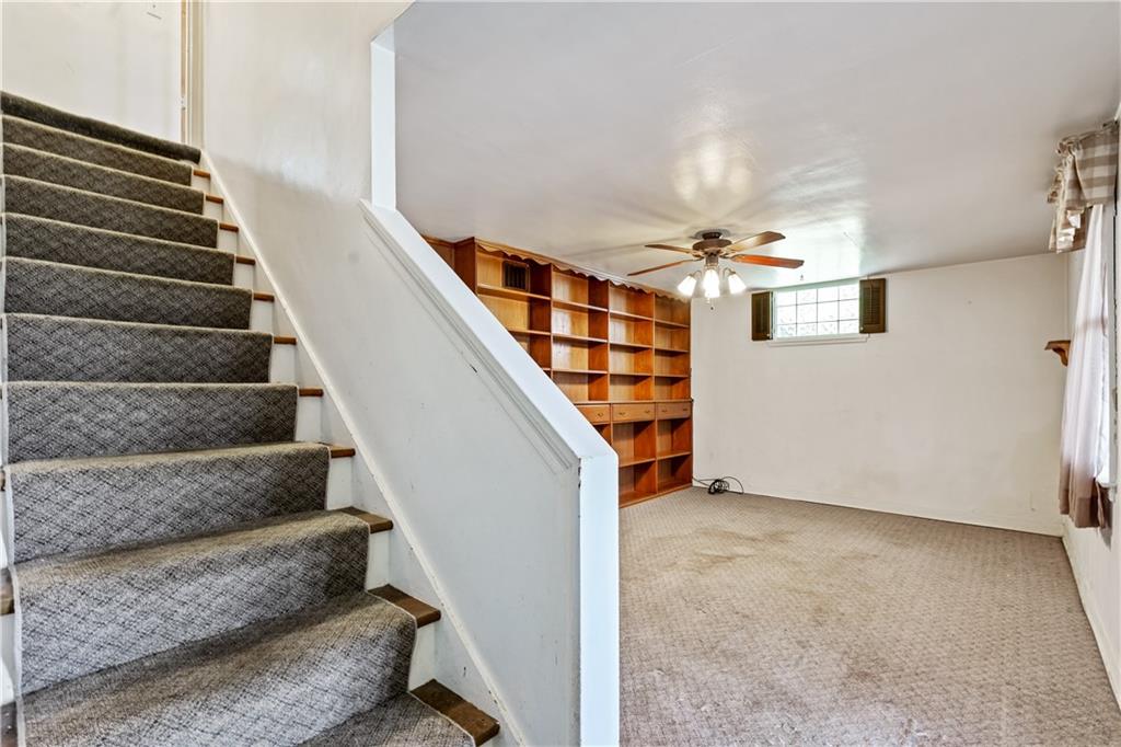 2509 Kane Road Aliquippa, PA 15001 - Photo 18 of 27 a view of entryway