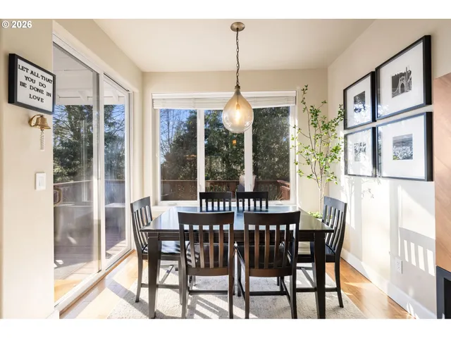 $775,000 | 2523 Northwest Marsden Place, Portland, OR 97229