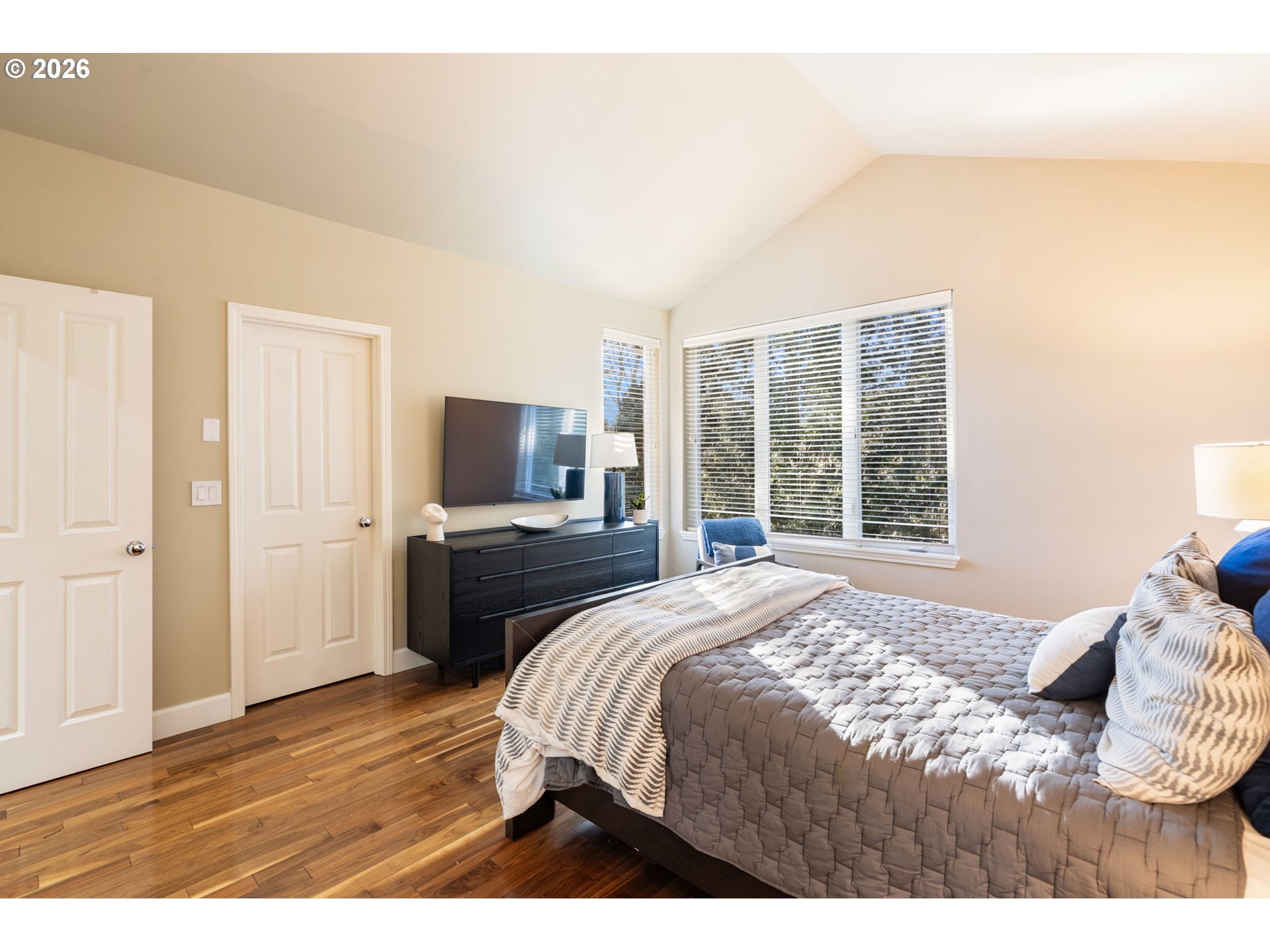 2523 Northwest Marsden Place Portland, OR 97229 - Photo 26 of 47