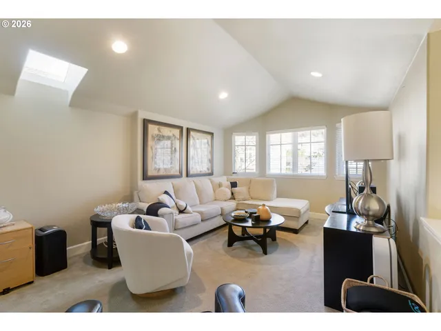 $775,000 | 2523 Northwest Marsden Place, Portland, OR 97229