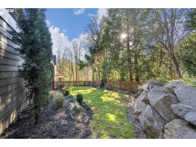 $775,000 | 2523 Northwest Marsden Place, Portland, OR 97229