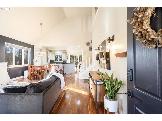 $775,000 | 2523 Northwest Marsden Place, Portland, OR 97229