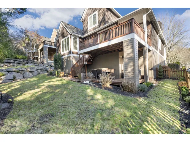 $775,000 | 2523 Northwest Marsden Place, Portland, OR 97229