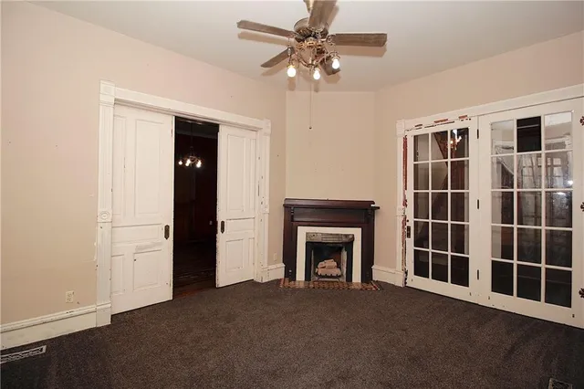 $250,000 | 230 West 4th Avenue, Garnett, KS 66032