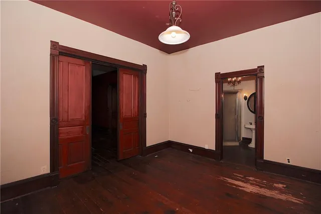 $250,000 | 230 West 4th Avenue, Garnett, KS 66032