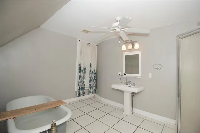 $250,000 | 230 West 4th Avenue, Garnett, KS 66032