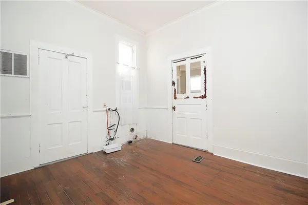 $245,000 | 230 West 4th Avenue, Garnett, KS 66032