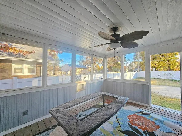 $245,000 | 230 West 4th Avenue, Garnett, KS 66032