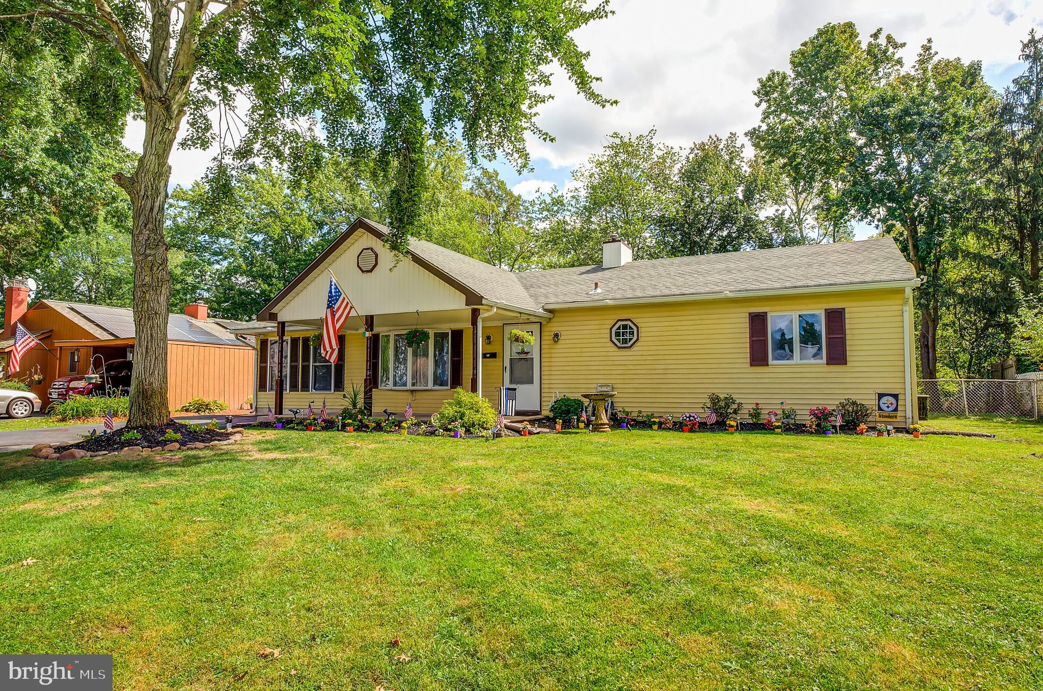 704 Chatham Road Fairless Hills, PA 19030 - Photo 2 of 25 Gallery Image 2