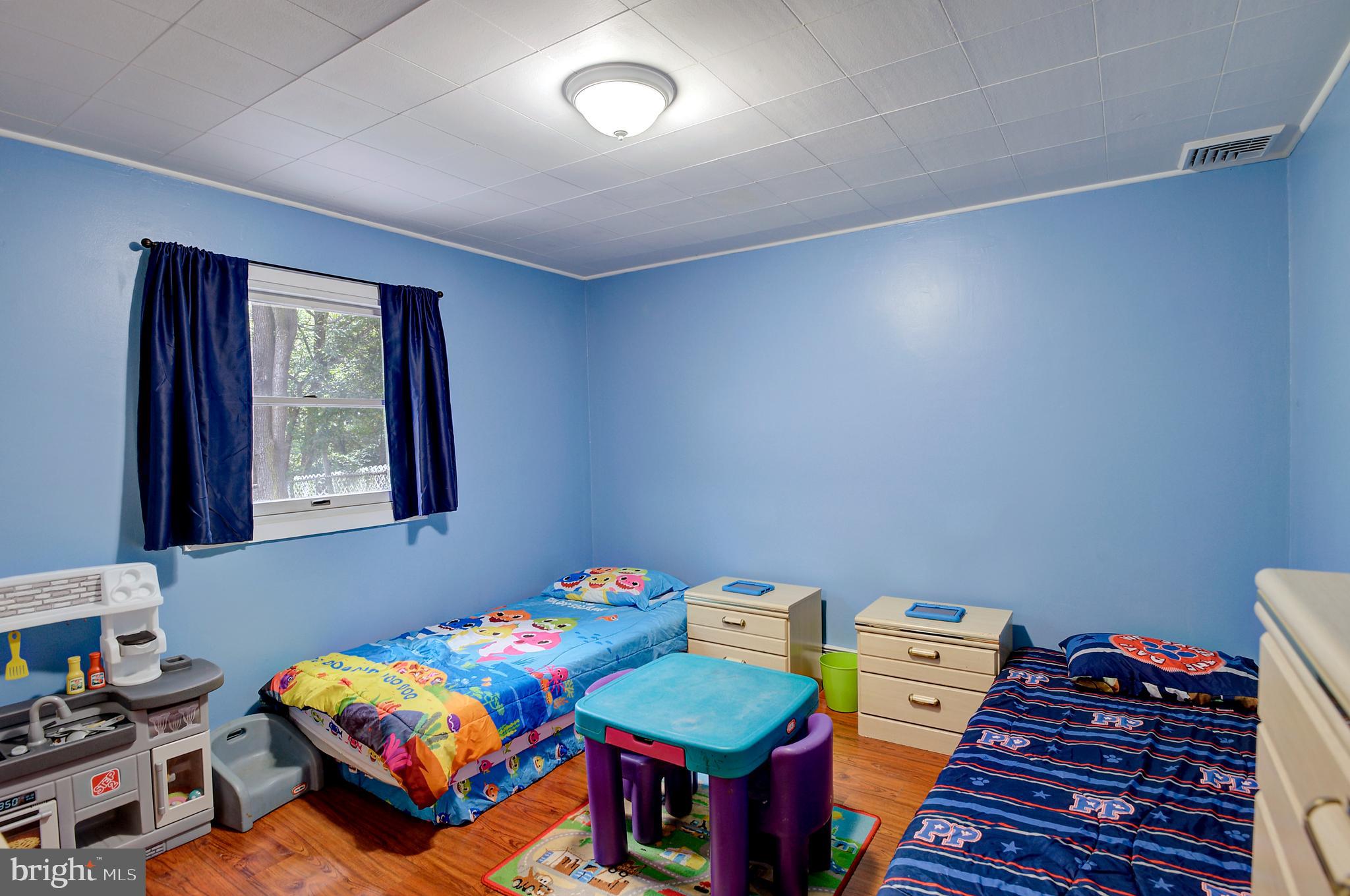 704 Chatham Road Fairless Hills, PA 19030 - Photo 19 of 25 Gallery Image 19