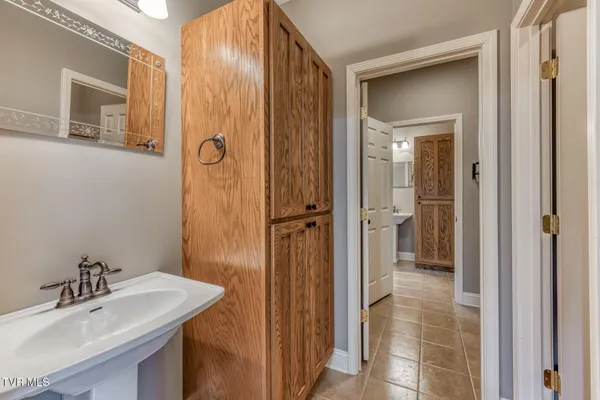 $470,000 | 107 Asher Court, Elizabethton, TN 37643