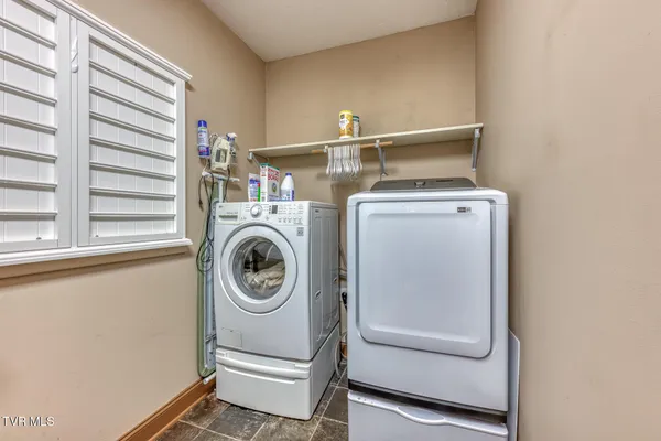 $470,000 | 107 Asher Court, Elizabethton, TN 37643