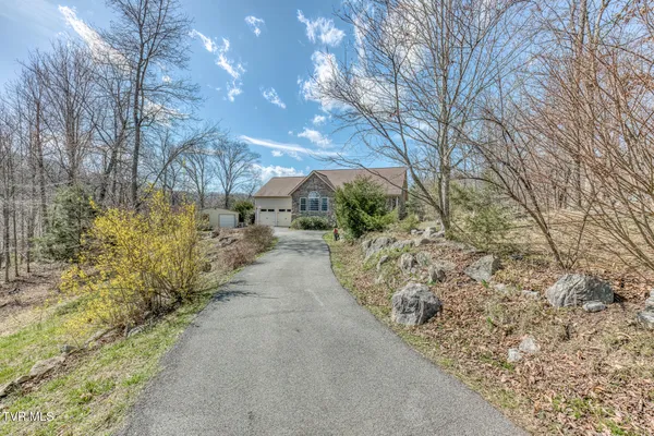 $470,000 | 107 Asher Court, Elizabethton, TN 37643