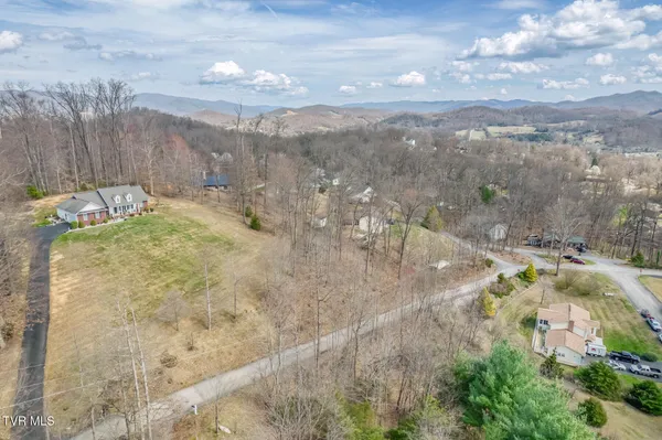 $470,000 | 107 Asher Court, Elizabethton, TN 37643