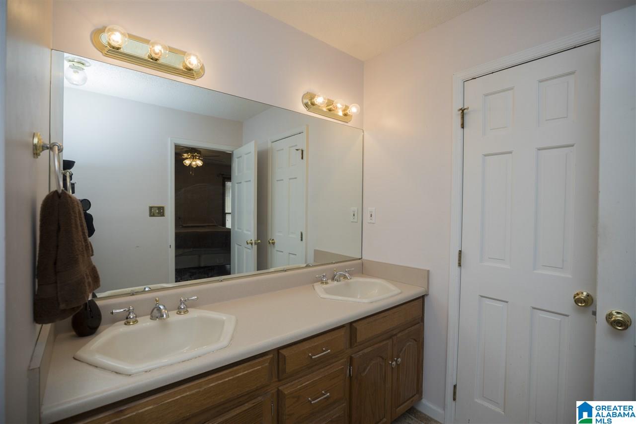 4215 Humber Road Dora, AL 35062 - Photo 17 of 25