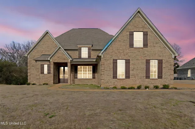 $665,000 | 10874 Wiseman Drive, Olive Branch, MS 38654