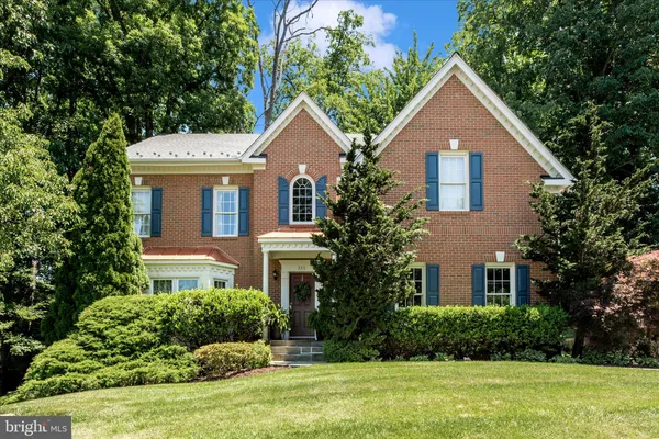 $810,000 | 3311 Knolls Parkway, Ijamsville, MD 21754
