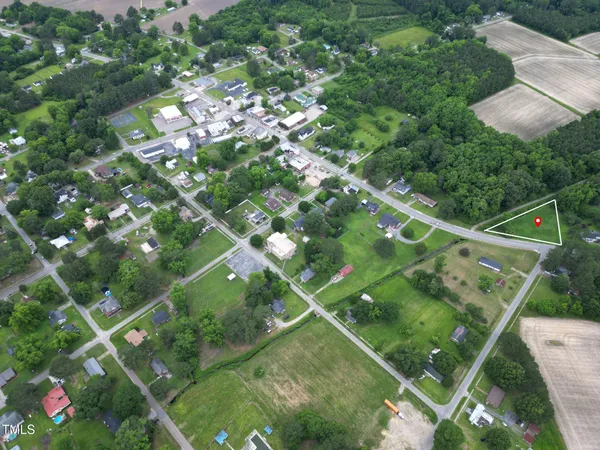 $20,000 | 401 East Main Street, Aulander, NC 27805