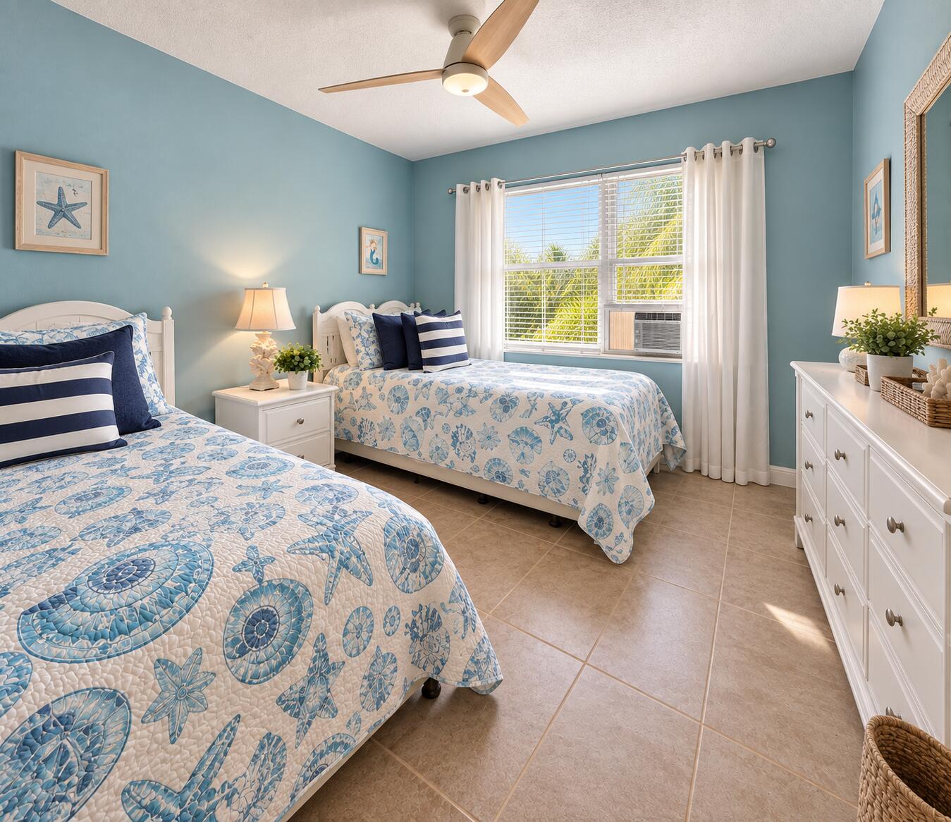 1455 Sunset Road Big Pine Key, FL 33043 - Photo 16 of 29 GUEST ROOM