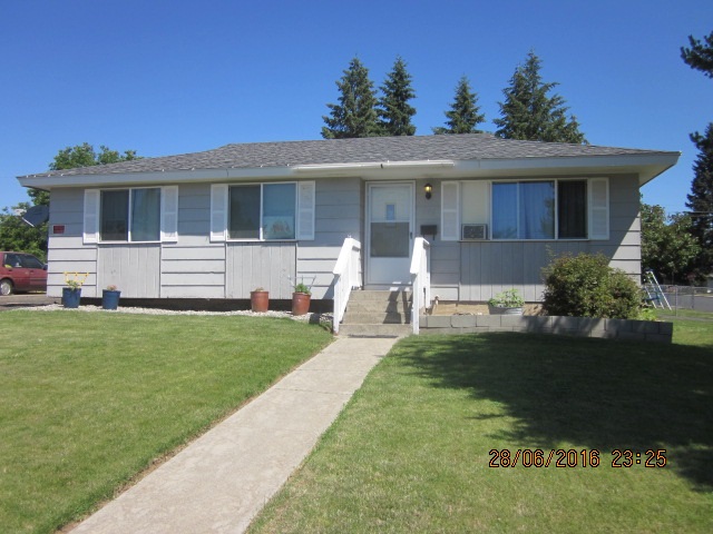 746 Chestnut Street Cheney, WA 99004 - Photo 1 of 20 Gallery Image 1