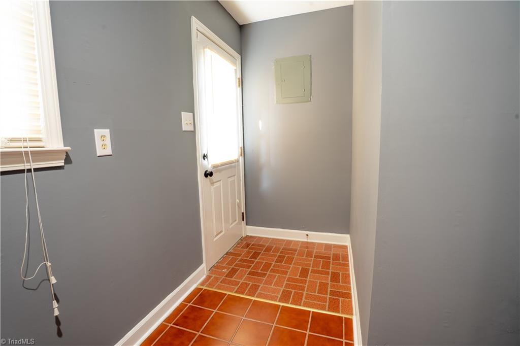 1437 Price Road Eden, NC 27288 - Photo 23 of 47