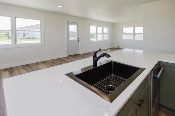 $499,900 | 674 County Road West, Mineral Point, WI 53565