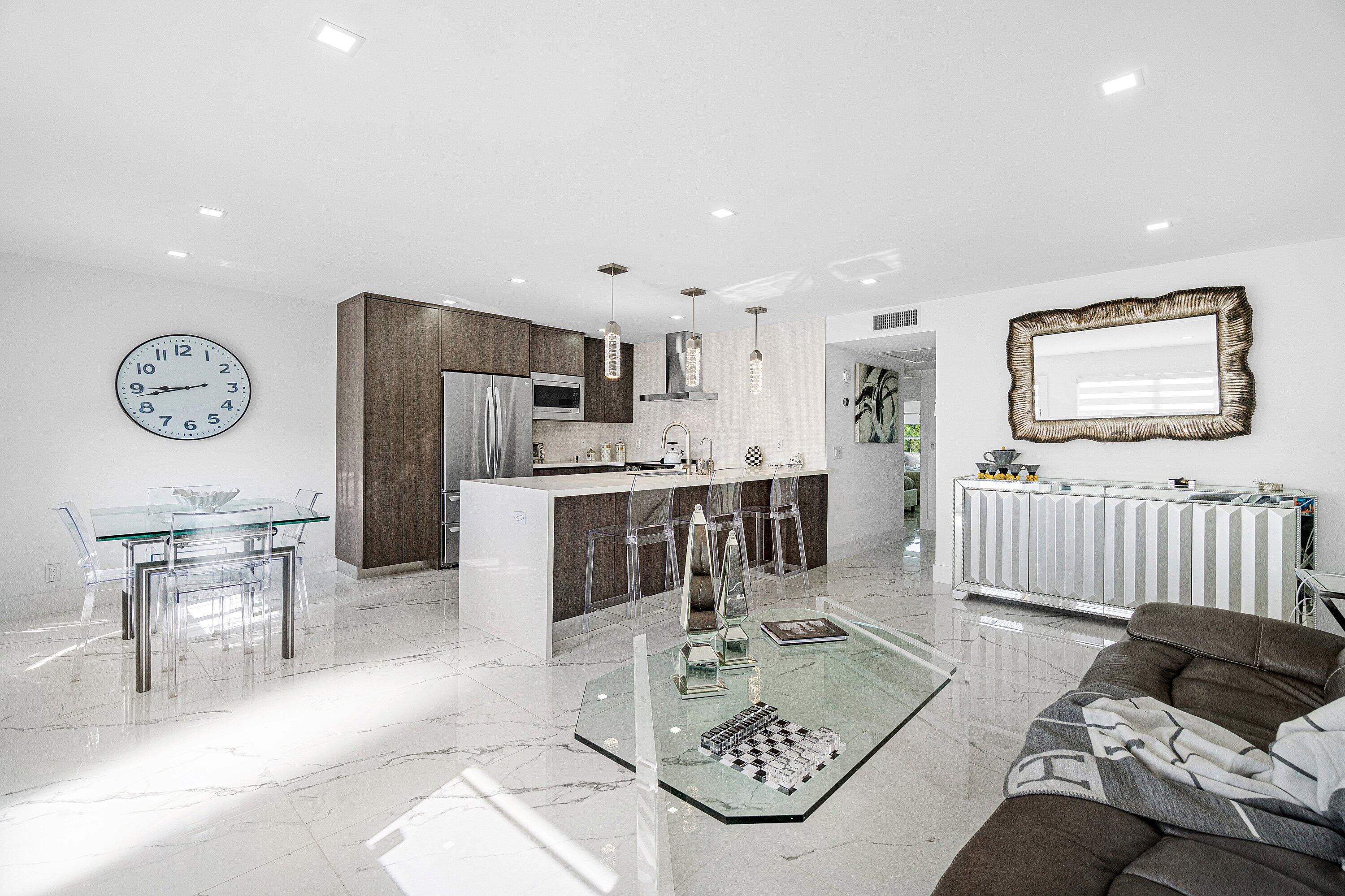 4017 Newcastle A Boca Raton, FL 33434 - Photo 5 of 46 005-4017NewcastleA-BocaRaton-FL-33434-SM