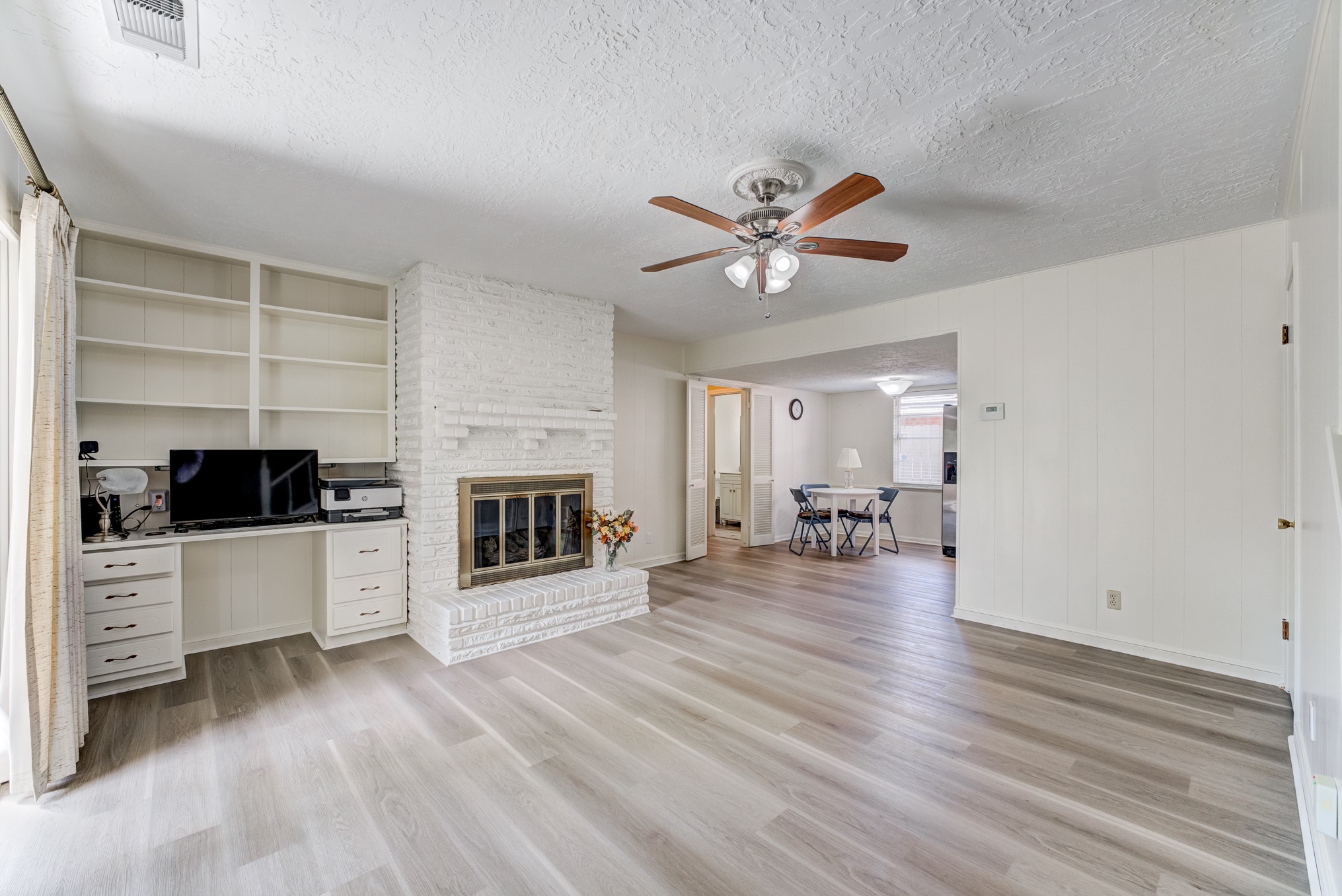 3334 Spring Valley Road Houston, TX 77080 - Photo 17 of 40