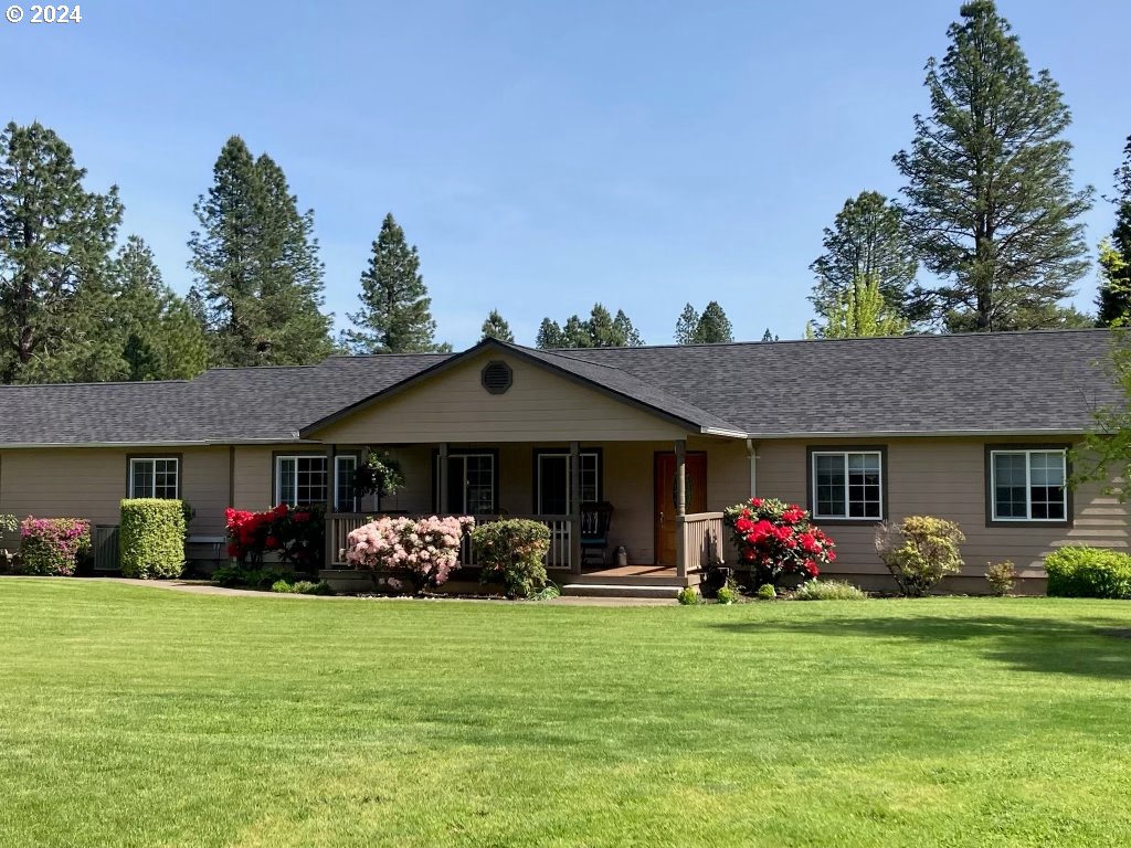 25428 Perkins Road Veneta, OR 97487 - Photo 1 of 42 Gallery Image 1