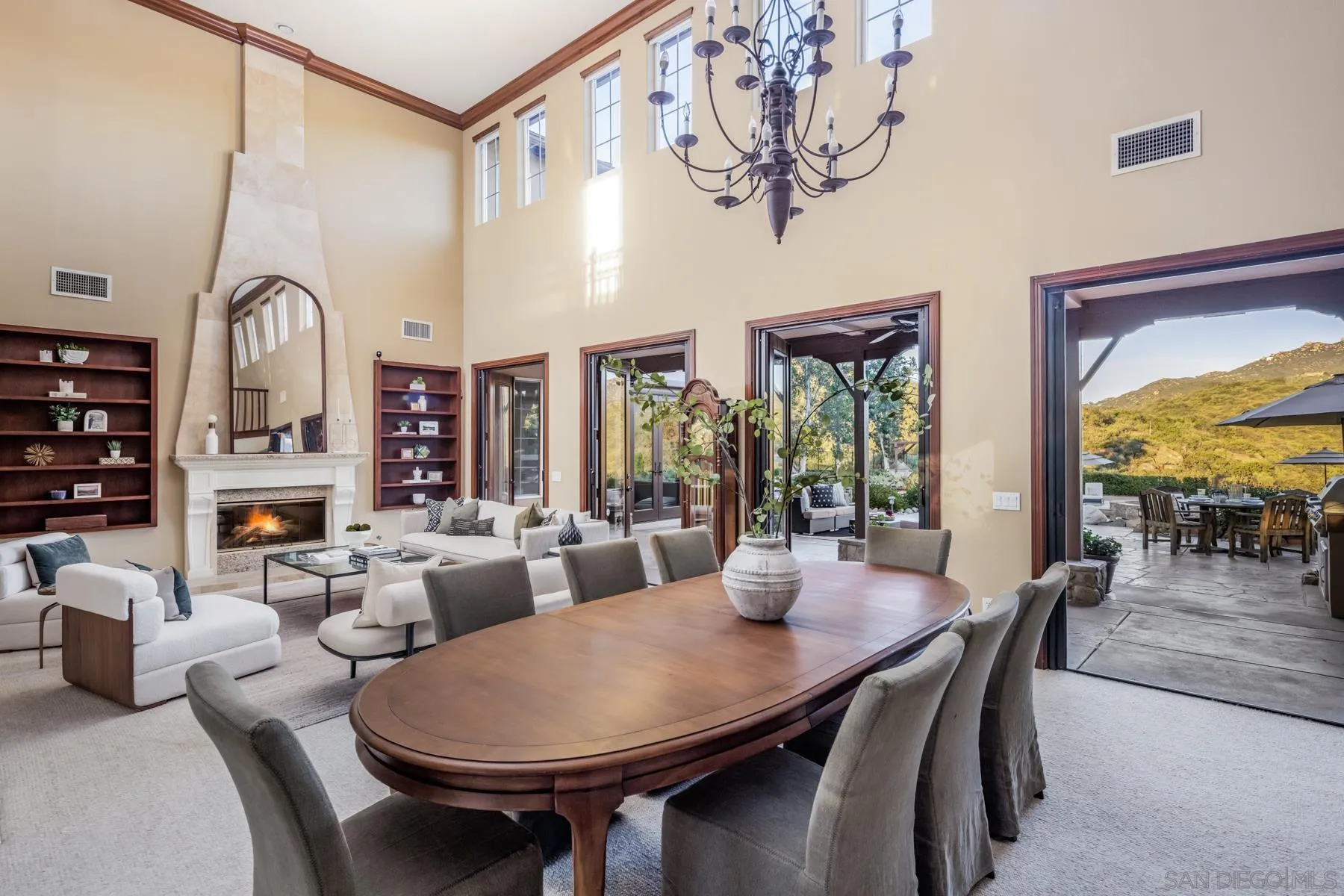 17095 Butterfield Trail Poway, CA 92064 - Photo 5 of 32 Dining Room