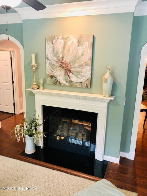 10601 Riva Road Louisville, KY 40223 - Photo 24 of 56 family2